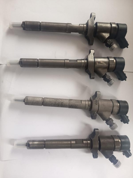 Reparatii injectoare FORD FOCUS II (2004-)