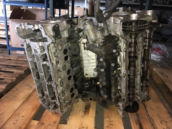 Reparatii motor CHRYSLER 300 C