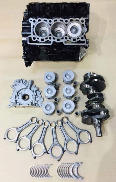 Reparatii blocuri motoare ambielate LAND ROVER RANGE ROVER III (2002-)